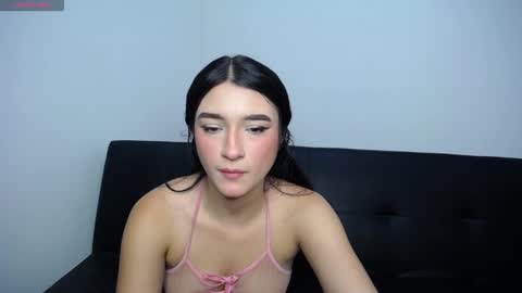 Anny online show from December 4, 2025, 3:43 pm