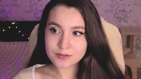Annie online show from June 27, 2026, 4:28 am