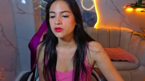 Live 1500am 2100pm COLOMBIAN HOUR online show from April 2, 2026, 12:47 pm