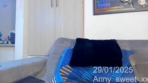BABY ANNY   INSTAGRAM Annycutie20 online show from January 29, 2025, 7:04 am