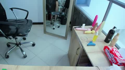 Anny online show from September 10, 2025, 4:29 pm