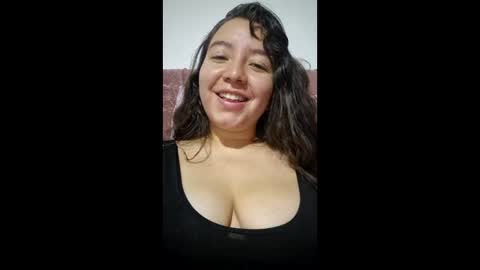 Snapshot of annyaparis29 chatting on March 6, 2026, 1:35 am Annya paris online show from March 6, 2026, 1:35 am