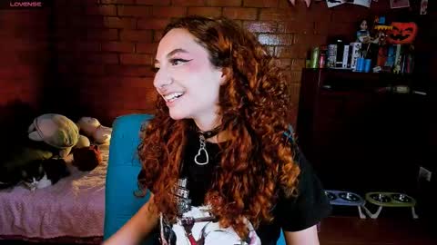 Anny  IG online show from February 15, 2026, 9:55 pm