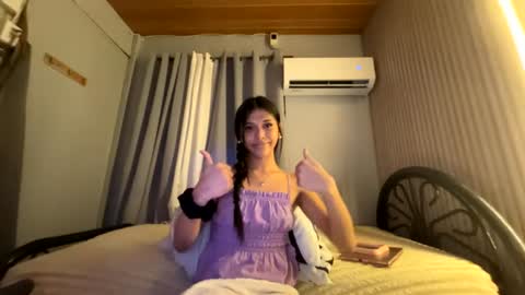 Snapshot of anok_yaii chatting on July 31, 2026, 1:32 pm anok_yaii online show from July 31, 2026, 1:32 pm