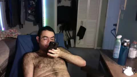 Snapshot of anonman12 chatting on April 20, 2026, 7:44 am anonman12 online show from April 20, 2026, 7:44 am