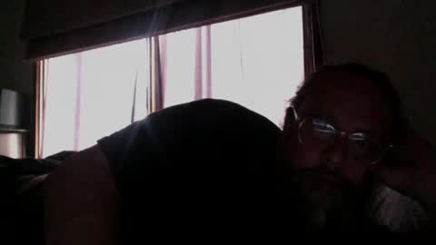 anonymous___id online show from October 5, 2025, 8:01 am