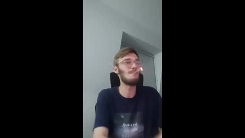 anonymousstoner58 online show from March 4, 2026, 9:21 pm