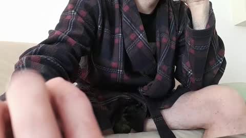 Snapshot of anotherwhat chatting on February 11, 2025, 10:04 am REAL FEEL 2024 online show from February 11, 2025, 10:04 am