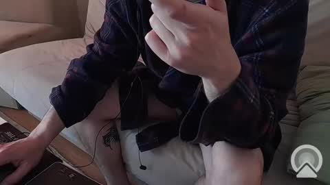 Snapshot of anotherwhat chatting on March 8, 2025, 2:08 pm REAL FEEL 2024 online show from March 8, 2025, 2:08 pm