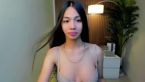 Stacy Maurice online show from December 7, 2024, 3:41 pm