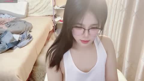 Snapshot of anranl059 chatting on April 5, 2026, 2:25 pm anranl059 online show from April 5, 2026, 2:25 pm