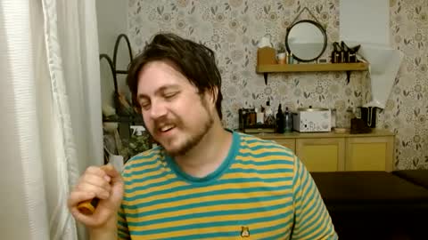 Answer4242 online show from September 23, 2025, 1:41 am