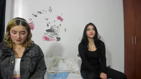 anthonela_mature_ online show from December 17, 2025, 2:45 pm