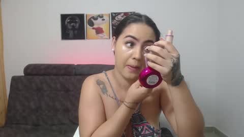 Anthonela Queen online show from March 3, 2025, 12:05 pm