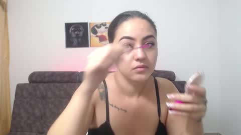 Anthonela Queen online show from March 5, 2025, 12:00 pm