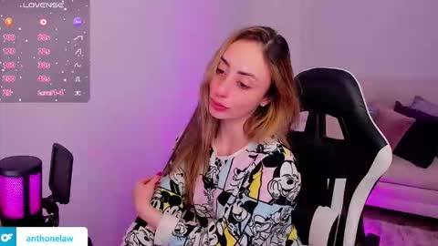 Snapshot of anthonelaa777 chatting on October 18, 2025, 4:37 am Anthonela online show from October 18, 2025, 4:37 am