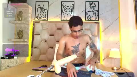 Snapshot of anthony_hotxx chatting on April 18, 2026, 2:54 pm Anthonyy online show from April 18, 2026, 2:54 pm