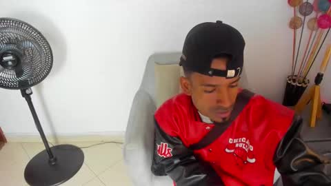       online show from February 4, 2026, 1:00 am