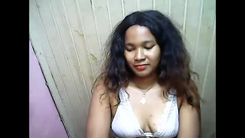 Snapshot of antine9794 chatting on June 1, 2026, 9:33 am antine9794 online show from June 1, 2026, 9:33 am