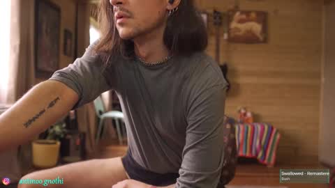 Antinoo Gnothi online show from December 4, 2025, 5:32 pm