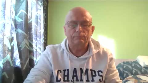 antmatt2025 online show from November 24, 2025, 9:31 am