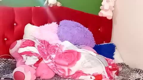 Antonela PINKI online show from October 2, 2025, 5:25 am