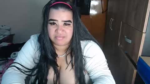 Antonela PINKI online show from March 3, 2026, 2:39 am