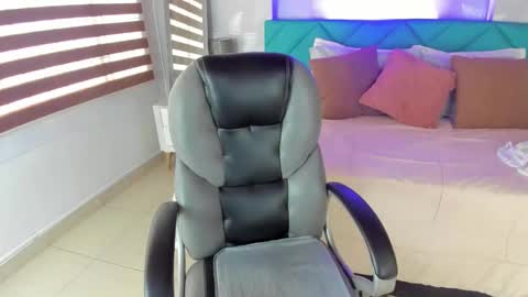 Anto online show from January 8, 2026, 12:07 pm