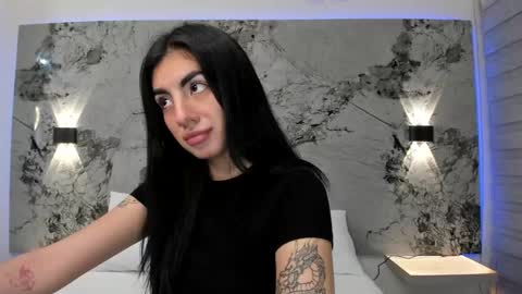 Antonella online show from March 12, 2025, 5:02 am