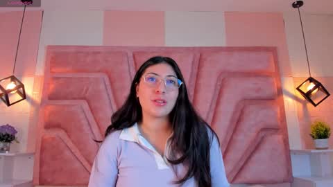 Antonella online show from March 5, 2026, 10:39 pm