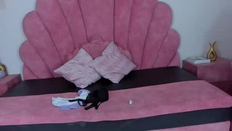 Snapshot of antonella_foxxxx chatting on June 4, 2026, 2:45 pm antonella_foxxxx online show from June 4, 2026, 2:45 pm