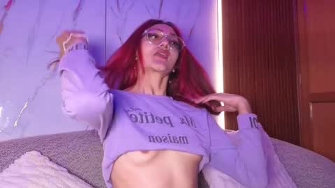 Antonella online show from March 2, 2026, 7:54 pm