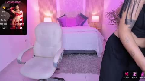  Antonella Grayy  online show from September 18, 2025, 11:01 am