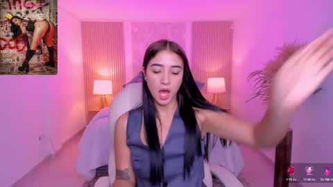  Antonella Grayy  online show from October 3, 2025, 11:07 am