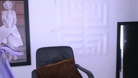 antonella online show from January 15, 2025, 4:15 am