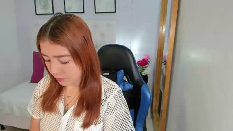 Snapshot of antonella_moon7 chatting on July 29, 2026, 5:00 pm Antonella Moon 7 online show from July 29, 2026, 5:00 pm