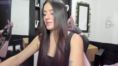 antonella  online show from December 20, 2024, 9:39 pm