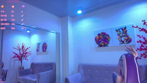 Antonella  online show from April 3, 2026, 3:26 am