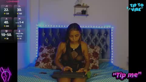 AntonellaAndNoah online show from February 19, 2025, 4:55 am