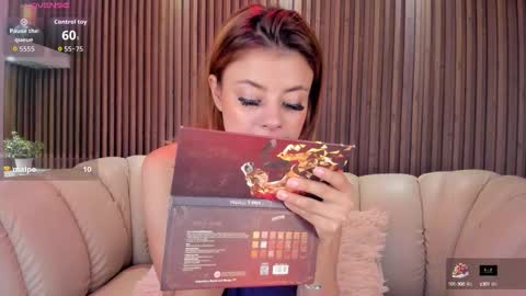 Antonella online show from September 18, 2025, 3:30 am