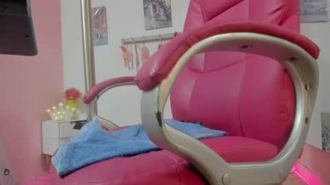 ANTONELLA online show from January 28, 2025, 12:43 pm