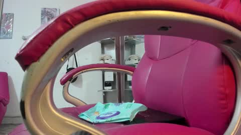 ANTONELLA online show from March 7, 2026, 12:02 pm