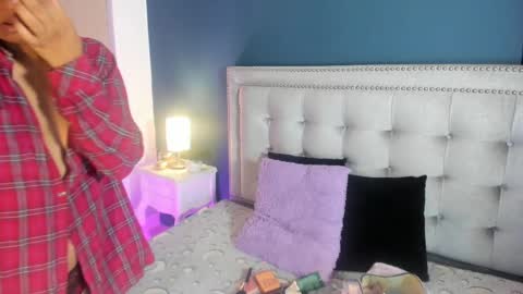 Sarah online show from March 2, 2025, 11:29 am