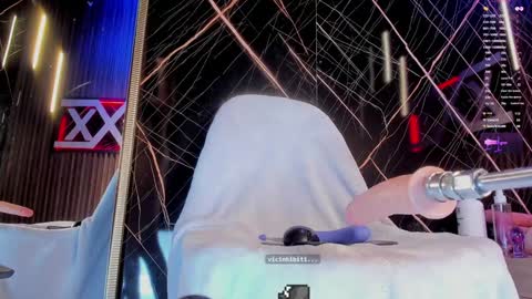 Antonella Russel online show from December 8, 2024, 3:13 pm