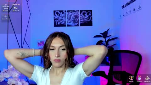  Antonella online show from October 20, 2025, 9:04 pm