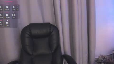 A N T O N E L L E  online show from January 30, 2025, 11:44 am