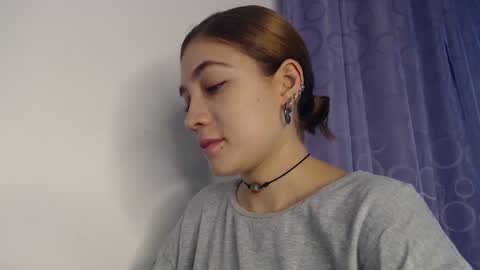 antonia0824 online show from February 15, 2026, 12:07 am