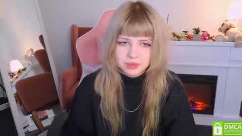 antonia_ferrero online show from October 2, 2025, 7:04 am