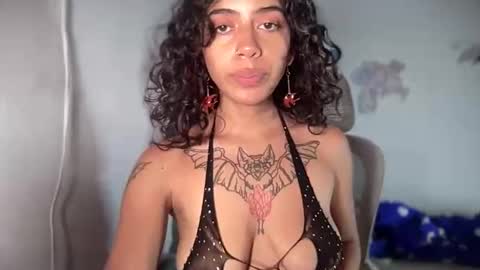 Antonia online show from March 4, 2026, 2:50 am