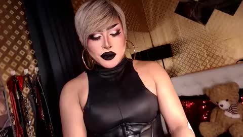 antoniasaints69 online show from May 11, 2026, 12:55 pm